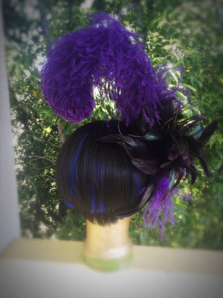 Pretty Purple showgirl Ostrich feather Burlesque clip. Shows, Cosplay, party hat, wedding, hat clip.