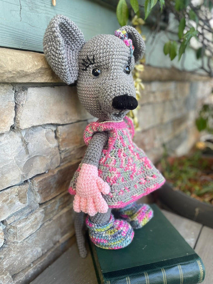 Mouse!!! Handmade Amigurumi Crochet Toy – Customize a special name Adorable & Unique Gifts