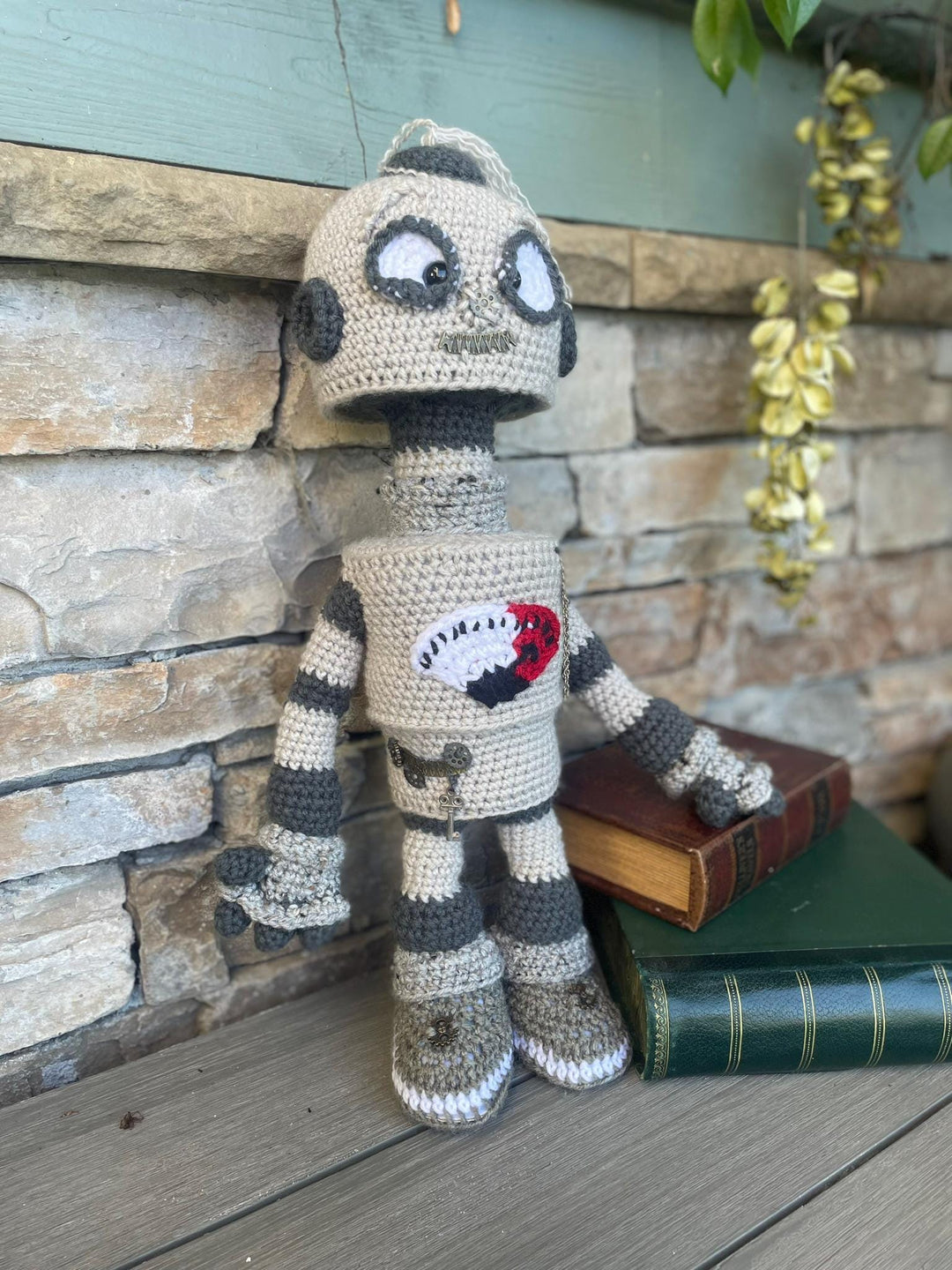 Robot!! Handmade Amigurumi Crochet Toy – Customize a special name, Adorable & Unique Gifts